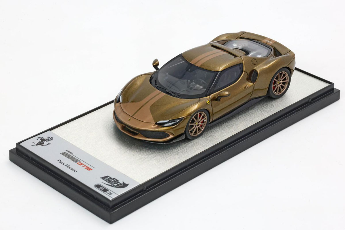 BBRC265SU06 Ferrari 296 Assetto Fiorano Verde Volterra glosse / Beige stripe Limited 20pcs