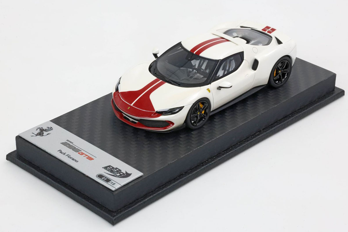 BBRC265SU09 Ferrari 296 Assetto Fiorano Fuji White gloss / Dark Red stripes (Carbon Base) Limited 15pcs