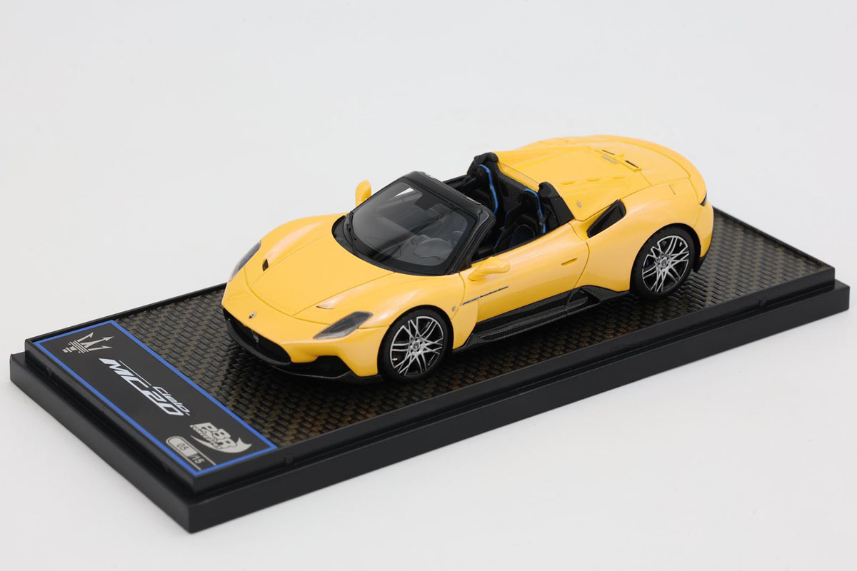 【売り切り御免！】 お取り寄せ商品】BBRC276C Maserati MC20 Cielo 2022 Giallo BBR