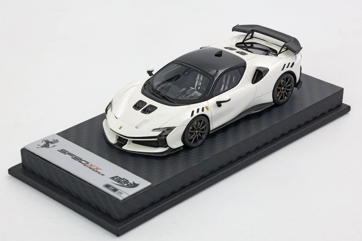 【お取り寄せ商品】 BBRC285SU26 Ferrari SF90 XX Stradale Bianco Fuji gloss / Black roof  (Carbon Base) Limited 20pcs