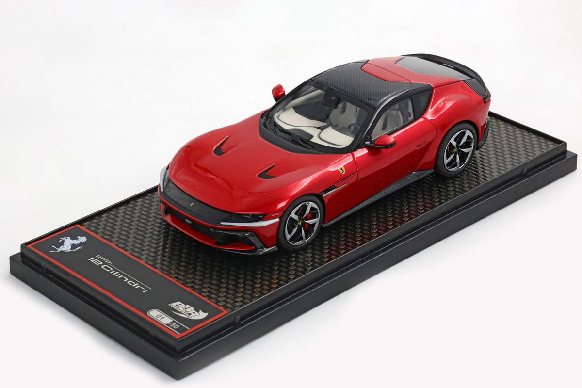 Ferrari maccina rossa 金属製　小物入れ　灰皿 Ferrari maccina rossa 金属製 小物入れ 灰皿