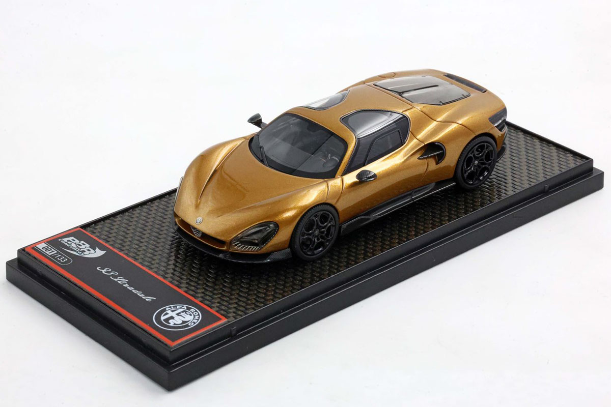 ** 予約商品 ** BBRC317E Alfa Romeo 33 Stradale Ocra Limited 133pcs