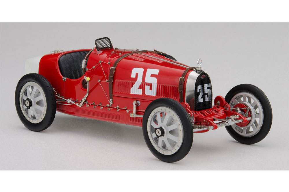 【お取り寄せ商品】 CMC M-100-B009 1/18 Bugatti T35 1924 Nation Color Project - Portugal