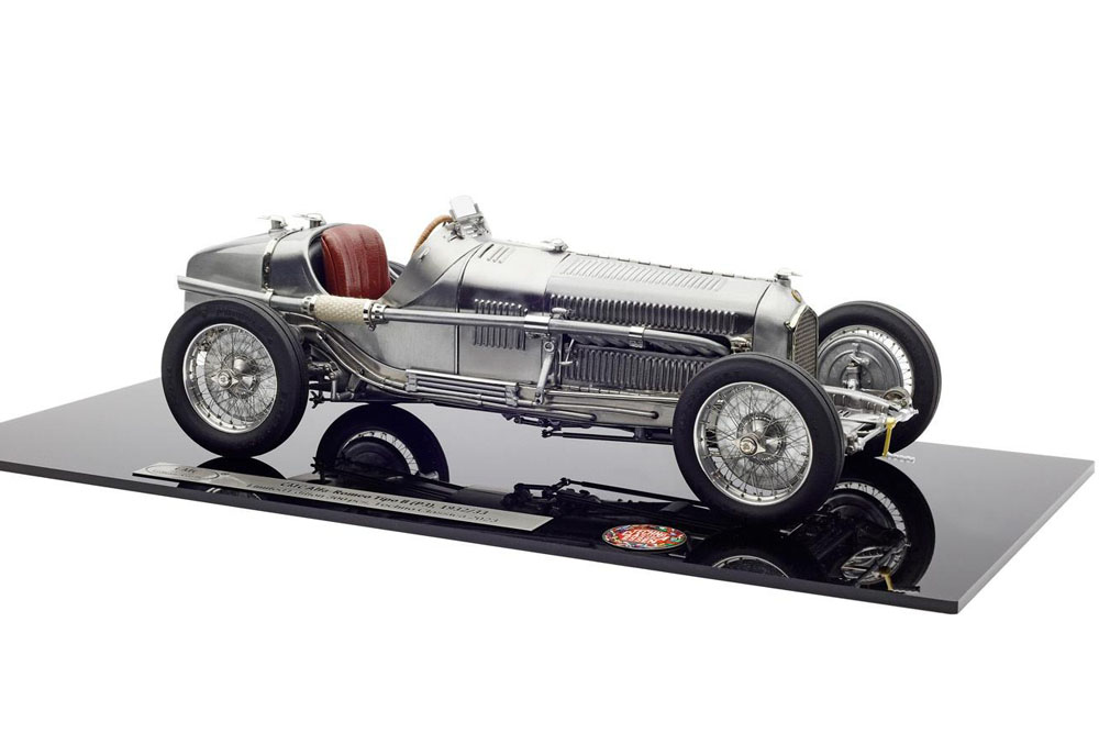 【お取り寄せ商品】 CMC M258 1/18 Alfa Romeo P3 1933 Clear Finish