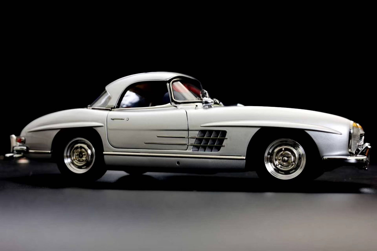 ** 予約商品 ** CMC M-330 1/18 Mercedes-Benz 300 SL W198 Roadster open Silver
