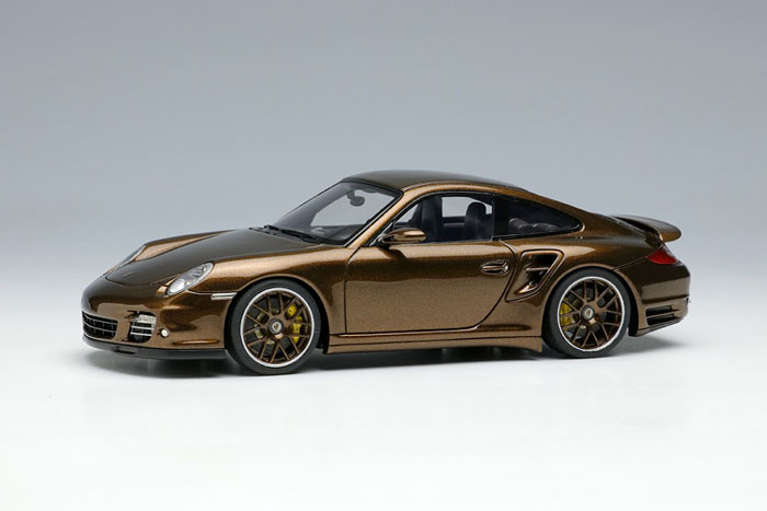 【お取り寄せ商品】 EIDOLON EM604G Porsche 911(997.2) Turbo S 2011 Macadamia Metallic