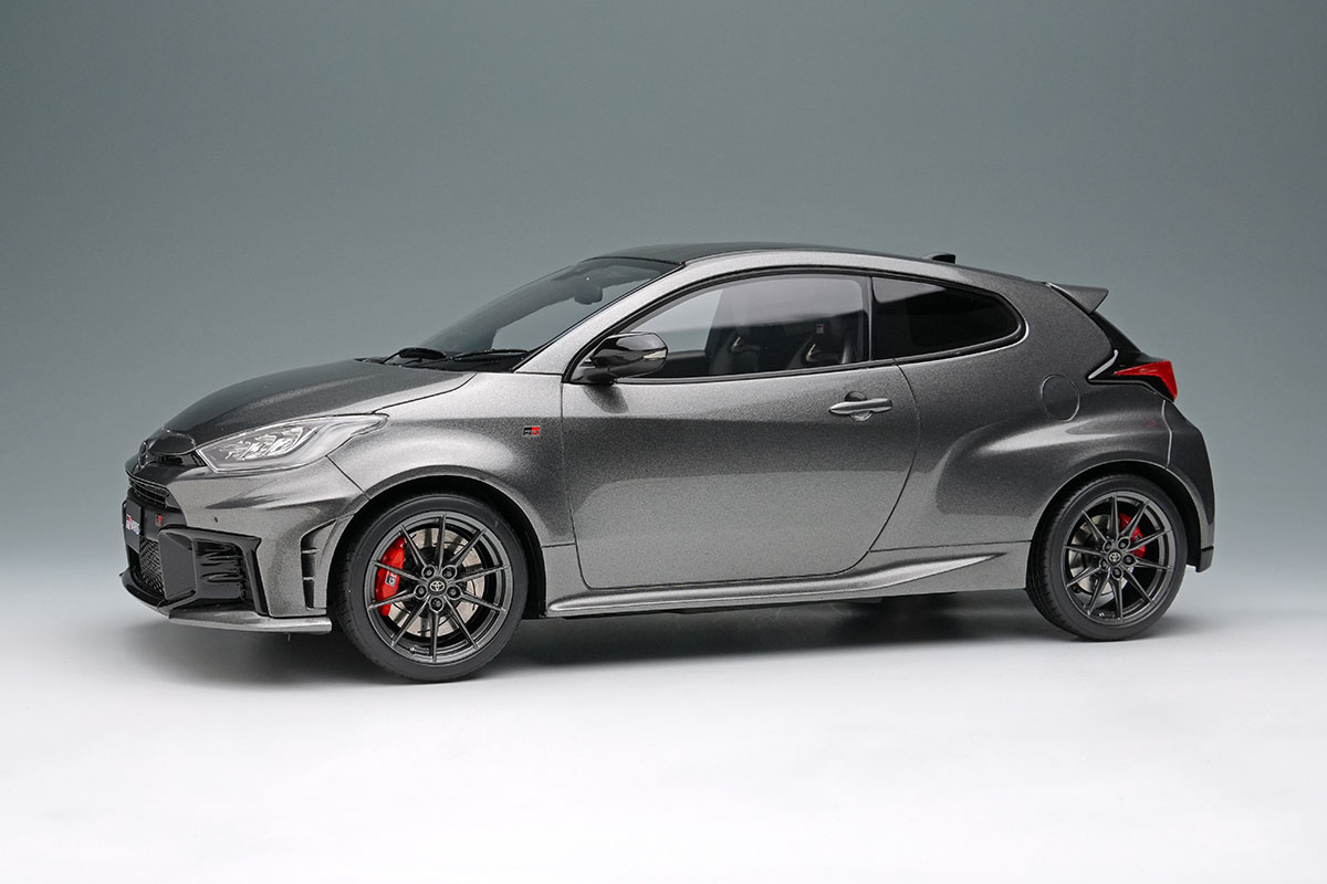 ** 予約商品 ** EIDOLON EML182C 1/18 Toyota GR Yaris RZ High Performance 2024 Precious Metal