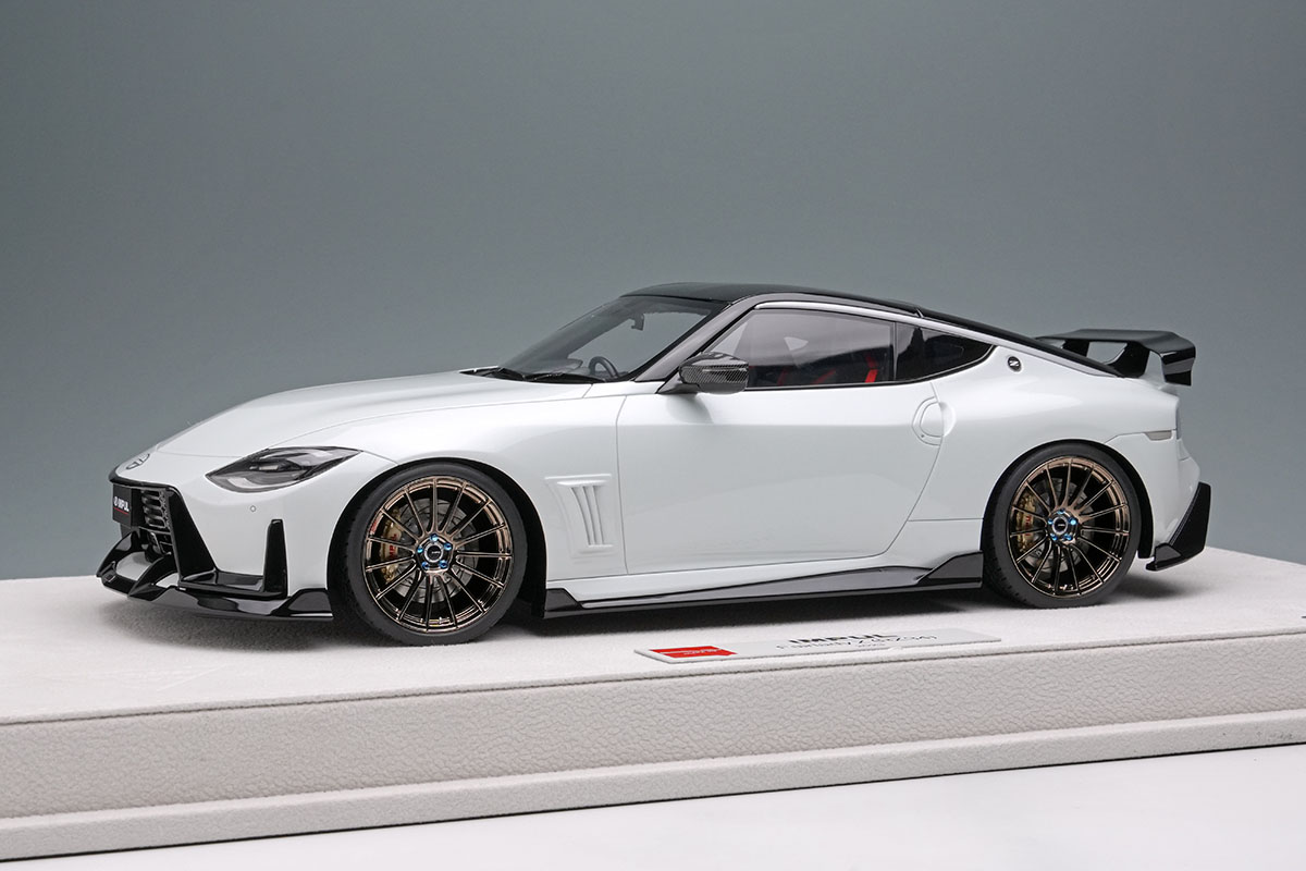 EIDOLON EML194B 1/18 IMPUL Fairlady Z 2023 Prism White / Super Black Limited 60pcs