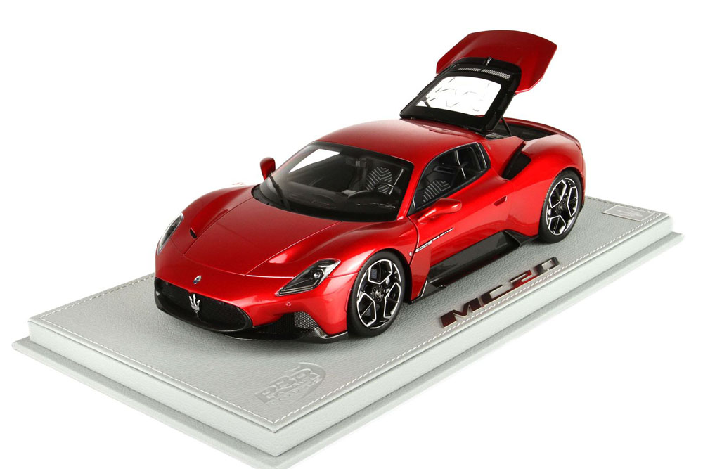 お取り寄せ商品】 BBR HE180051CDIE 1/18 Maserati MC20 Rosso