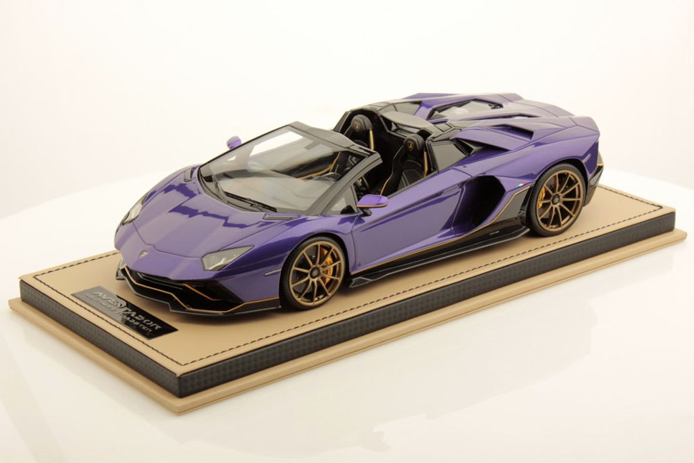 MR collection LAMBO051B 1/18 Lamborghini Aventador Ultimae Roadster Viola Pasifae