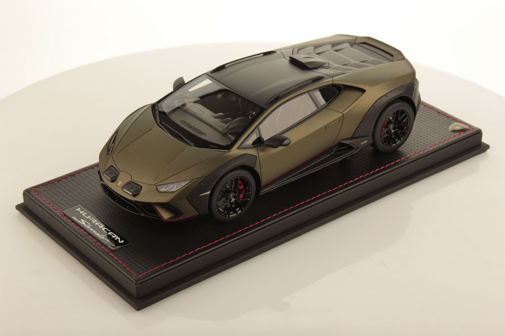 MR collection LAMBO057A 1/18 Lamborghini Huracan Sterrato Verde Gea