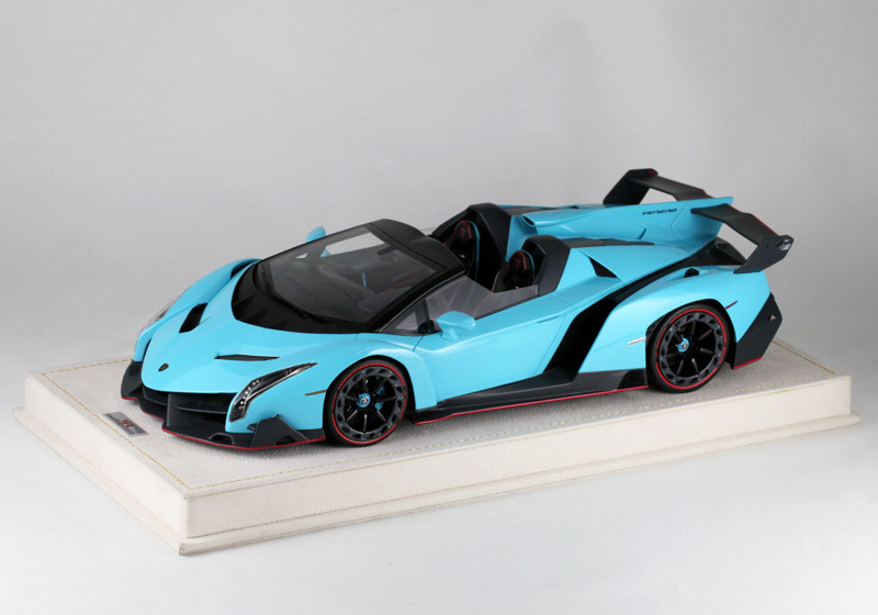 Mrコレクション Lambo16ab1 ランボルギーニ ヴェネーノ ロードスター Baby Blue ケース付 25台限定 ミニカー専門店 ラクーンオート