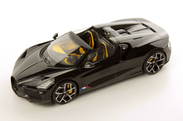 1/64 ラフェラーリ、ブガッティミストラル 1:64 ブガッティ ラ ヴォワチュール ノワールおもちゃの車 1/64
