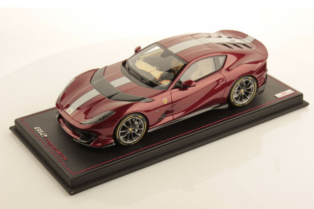 MR collection FE033D 1/18 Ferrari 812 Competizione Rosso Fiorano