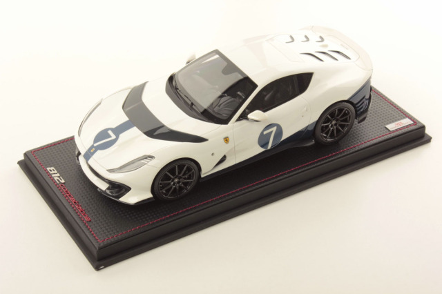 MR collection FE033SE3 1/18 Ferrari 812 Competizione Bianco Italia / Blu Nart Limited 49pcs