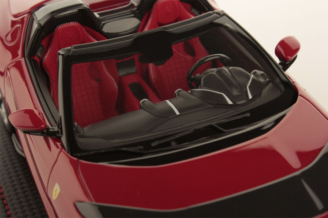 MR collection FE034E 1/18 Ferrari 812 Competizione A Rosso TRS