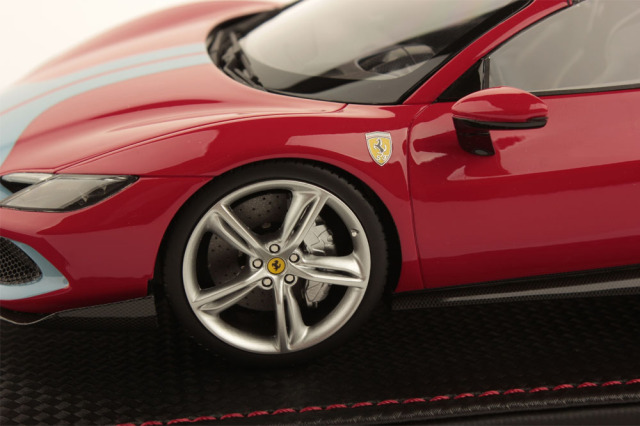 MR collection FE037B 1/18 Ferrari 296GTS Rosso Corsa