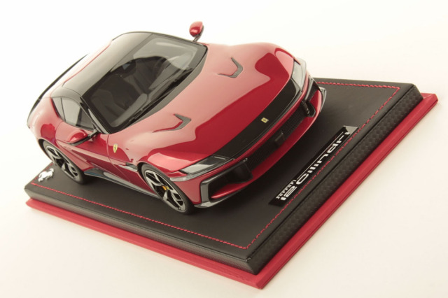 MR collection FE043A 1/18 Ferrari 12 Cilindri Rosso Imola