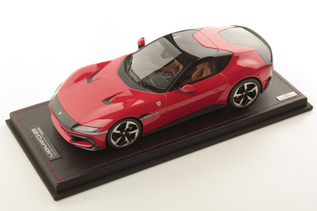 MR collection FE043C 1/18 Ferrari 12 Cilindri Rosso Corsa