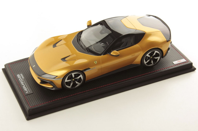 MR collection FE043E 1/18 Ferrari 12 Cilindri Giallo Montecarlo
