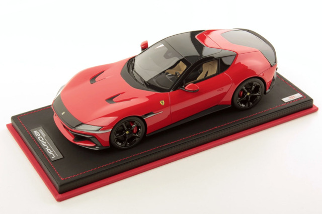 MR collection FE043F 1/18 Ferrari 12 Cilindri Rosso Scuderia