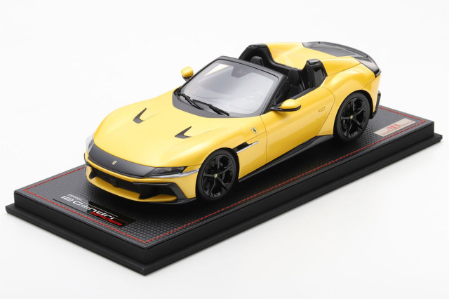 MR collection FE044E 1/18 Ferrari 12 Cilindri Spider Giallo Tristrato