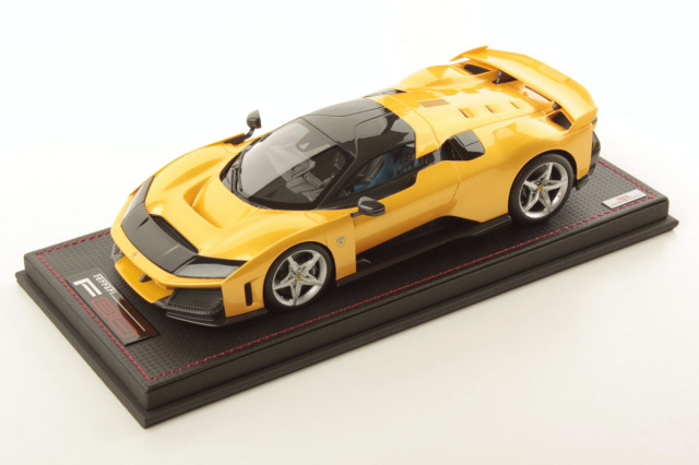 ** 予約商品 ** MR collection FE045B 1/18 Ferrari F80 Giallo Triplo Strato