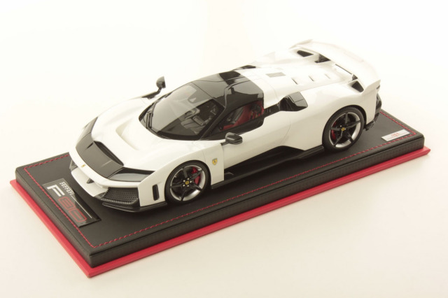 ** 予約商品 ** MR collection FE045C 1/18 Ferrari F80 Bianco Italia