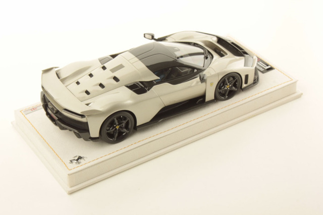 予約商品 ** MR collection FE045SE2 1/18 Ferrari F80
