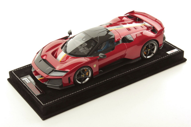 MR collection FE045SE4 1/18 Ferrari F80 Rosso Magma with Livery Limited 99pcs