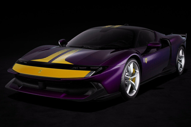 予約商品 ** MR collection FE047SE3 1/18 Ferrari 849