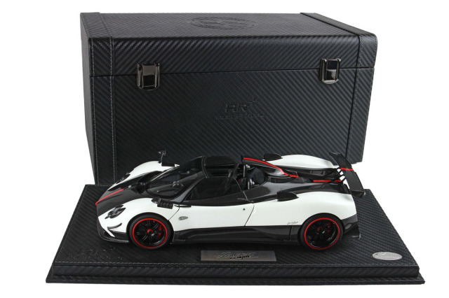 BBR - Almost Real 1/18 Pagani Zonda Cinque Roadster (Diecast