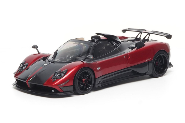 オールモストリアル 1/18 パガーニ　ゾンダ　チンクエロードスター 予約商品 ** BBR - Almost Real 1/18 Pagani Zonda Cinque