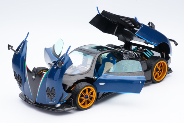 予約商品 ** BBR - Almost Real 1/18 Pagani Zonda Tricolore (Diecast
