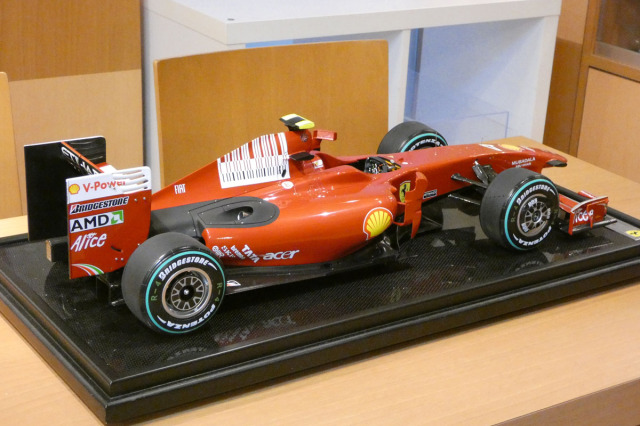 F1ミニカー ライコネン　F60 委託品】Amalgam 1/8 Ferrari F60 2009 K.RaikKonen Limited 99pcs