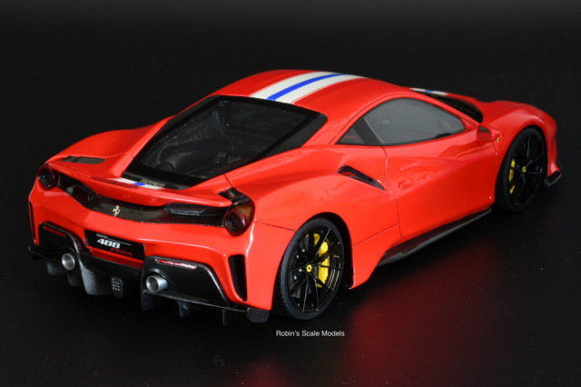 ALPHA Model 1/24キット AM02-0076 Ferrari 488 PISTA ミニカー専門店