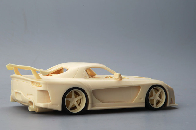 ALPHA Model 1/24キット AM02-0041 Mazda RX-7 VEILSIDE