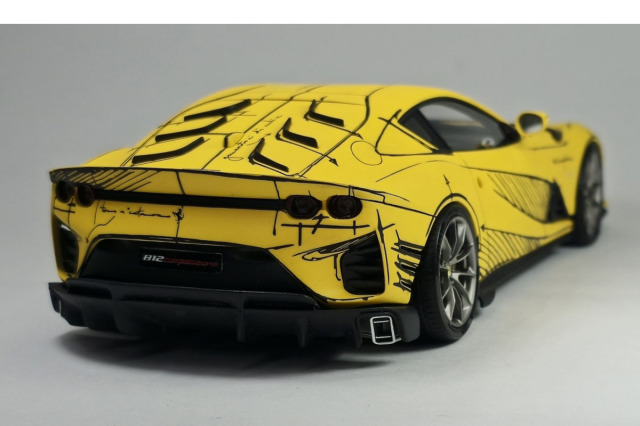 ALPHA Model 1/24キット AM02-0046 Ferrari 812 Competizione ミニカー