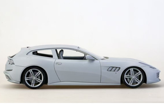 レジン製 1/64 フェラーリGTC4ルッソ 並行輸入品】 ミニカー 1/64 フェラーリ GTC4 LUSSO : Car model