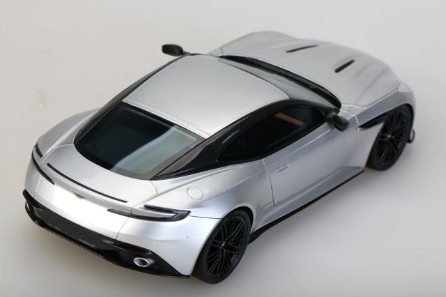 ALPHA Model 1/24キット AM02-0078 Aston Martin DB12 ミニカー