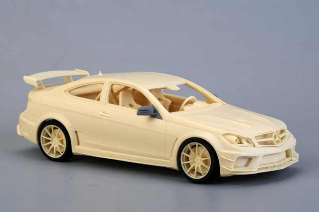 ALPHA Model 1/24キット AM02-0083 Mercedes-Benz C63 AMG Black