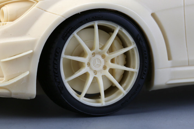 ALPHA Model 1/24キット AM02-0083 Mercedes-Benz C63 AMG Black