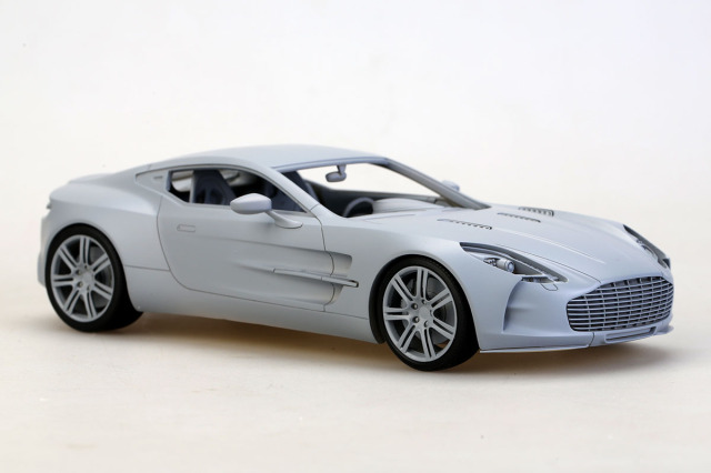 ALPHA Model 1/24キット AM02-0086 Aston Martin One 77