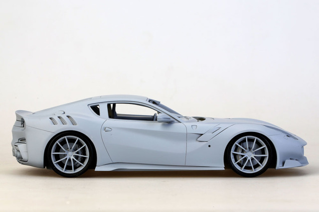 ALPHA Model 1/24キット AM02-0095 Ferrari F12 TDF ミニカー専門店