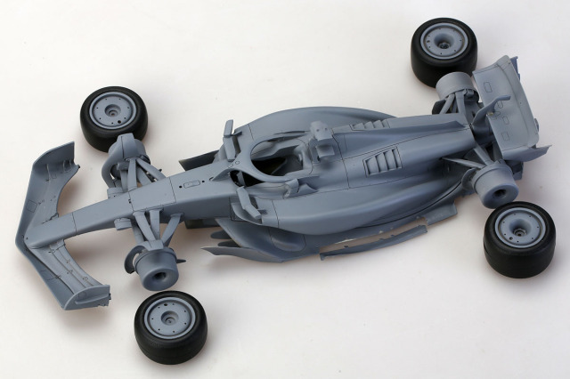 ALPHA Model 1/20キット AM03-0014 Ferrari SF24 Bahrain GP