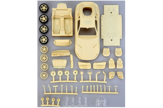 アルファモデル 1/43 フェラーリ 12チリンドリ レジンキット アルファモデル 1/43 フェラーリ 12チリンドリ レジンキット