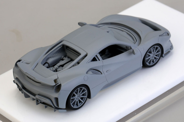予約商品 ** Alpha Model 1/43キット AM43-0008 Ferrari 488 Pista