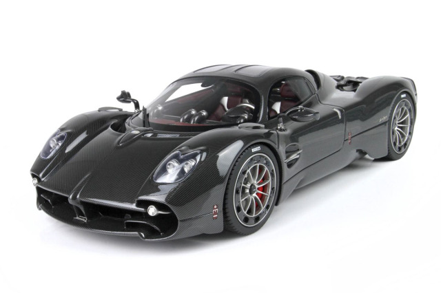 ** 予約商品 ** BBR1231CF 1/12 Pagani Utopia Full Carbon Fibre