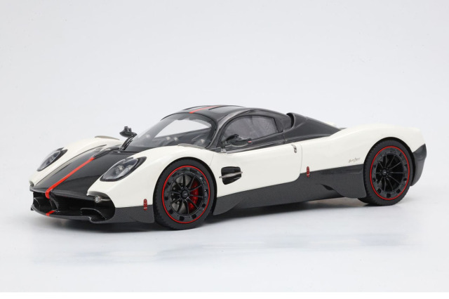 ** 予約商品 ** BBR1231H 1/12 Pagani Utopia Bianco Benny -Carbon Fiber-Red Accents
