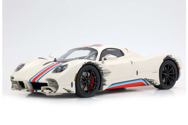 ** 予約商品 ** BBR1231P 1/12 Pagani Utopia Coupe The Coyote